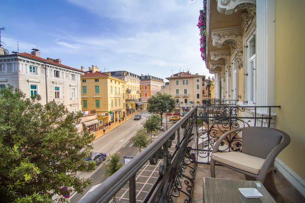 Luxury Apartments Centre Of Opatija Room photo